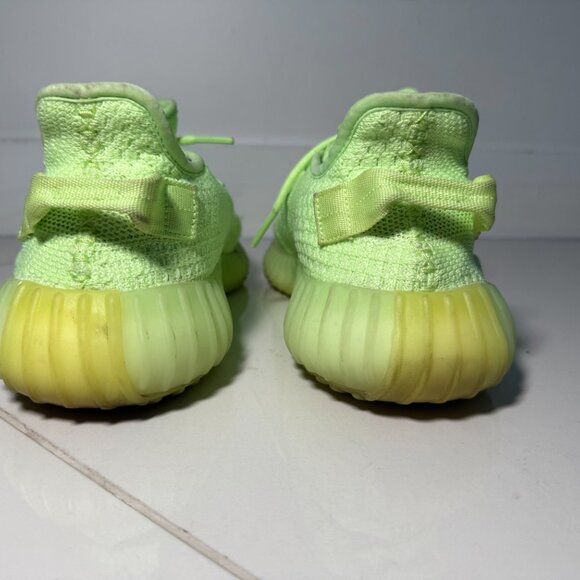Adidas Yeezy Boost 350 V2 Glow US Size Men’s 8.5 / Women’s 10 (GID) - Picture 3 of 7